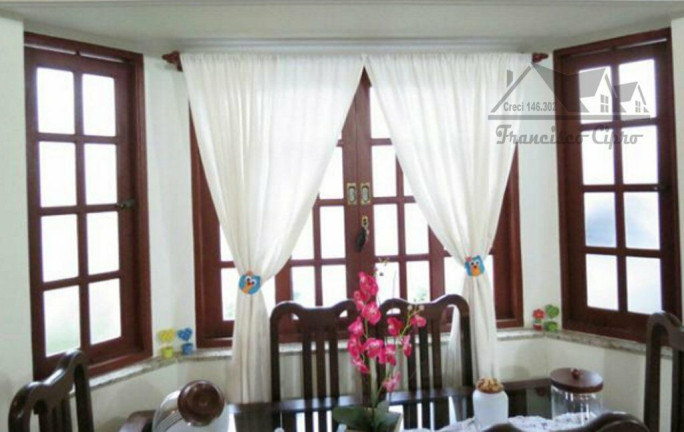 Imagem Casa com 4 Quartos à Venda, 215 m² em Village Santana - Guaratinguetá Imagem Casa com 4 Quartos à Venda, 215 m² em Village Santana - Guaratinguetá