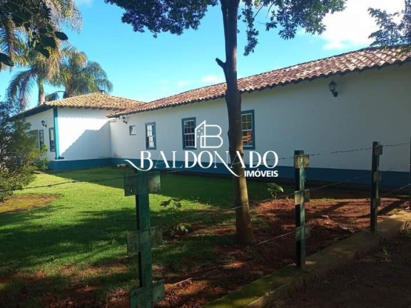Imagem Imóvel com 4 Quartos à Venda, 726.000 m² em Centro - Monte Sião Imagem Imóvel com 4 Quartos à Venda, 726.000 m² em Centro - Monte Sião