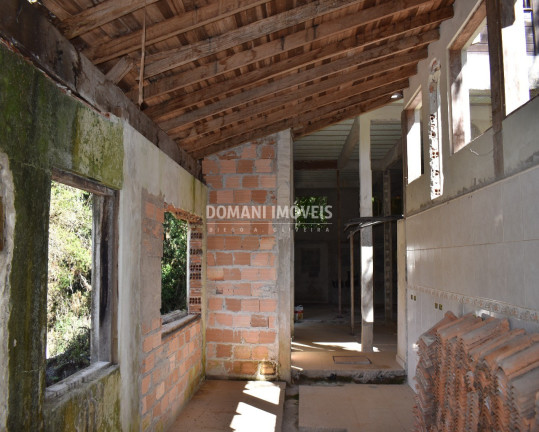 Imagem Casa com 4 Quartos à Venda, 200 m² em Região De Descansópolis - Campos Do Jordão Imagem Casa com 4 Quartos à Venda, 200 m² em Região De Descansópolis - Campos Do Jordão