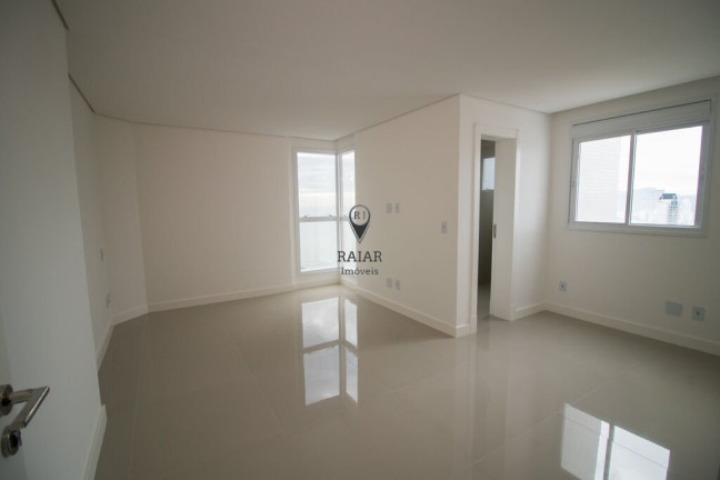 Imagem Apartamento com 4 Quartos à Venda,  em Centro - Balneário Camboriú
