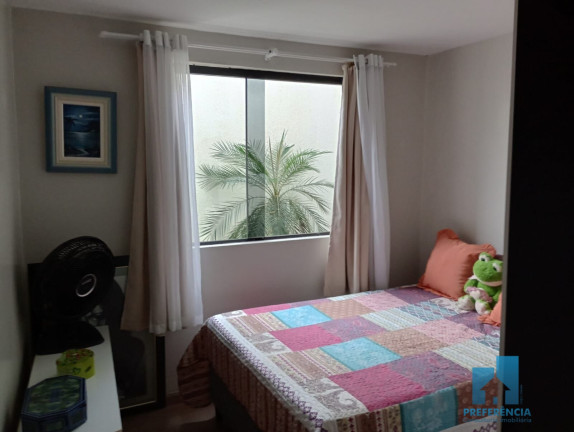 Casa com 3 Quartos à Venda, 240 m² em Uvaranas - Ponta Grossa