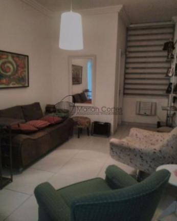 Imagem Imóvel com 2 Quartos à Venda, 80 m² em Centro - Niterói Imagem Imóvel com 2 Quartos à Venda, 80 m² em Centro - Niterói