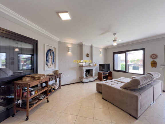 Imagem Casa com 4 Quartos à Venda, 177 m² em Centro - Xangri-lá Imagem Casa com 4 Quartos à Venda, 177 m² em Centro - Xangri-lá