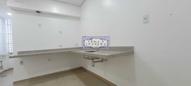 Imagem Apartamento com 3 Quartos à Venda, 100 m² em Laranjeiras - Rio De Janeiro Imagem Apartamento com 3 Quartos à Venda, 100 m² em Laranjeiras - Rio De Janeiro