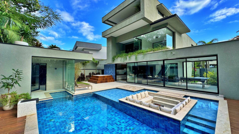 Casa com 6 Quartos à Venda, 555 m² em Riviera De São Lourenço - Bertioga