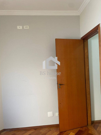 Imagem Casa com 3 Quartos à Venda, 188 m² em Vila Scarpelli - Santo André Imagem Casa com 3 Quartos à Venda, 188 m² em Vila Scarpelli - Santo André