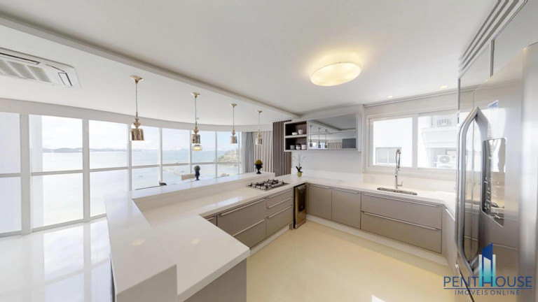 Imagem Apartamento com 4 Quartos à Venda, 238 m² em Centro - Balneário Camboriú Imagem Apartamento com 4 Quartos à Venda, 238 m² em Centro - Balneário Camboriú