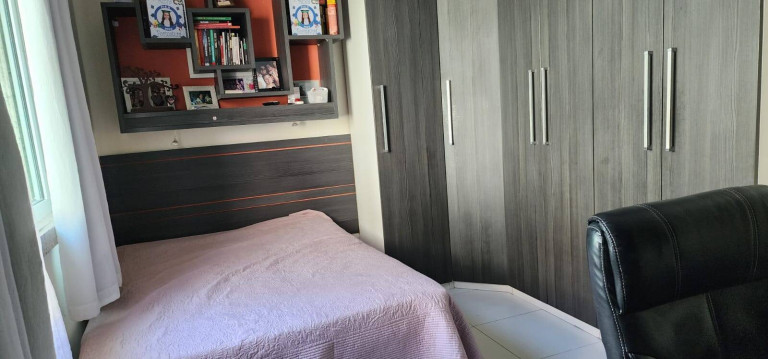 Imagem Casa com 3 Quartos à Venda, 120 m² em Taquara - Rio De Janeiro Imagem Casa com 3 Quartos à Venda, 120 m² em Taquara - Rio De Janeiro