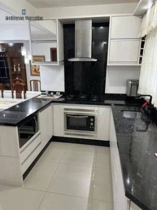 Imagem Casa com 2 Quartos à Venda, 90 m² em Forquilhas - São José