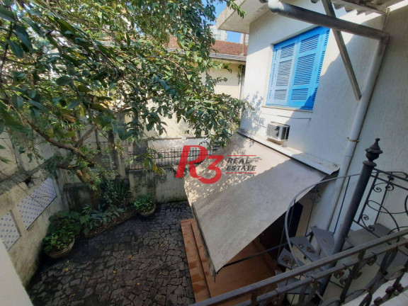 Imagem Casa com 5 Quartos à Venda, 300 m² em Gonzaga - Santos Imagem Casa com 5 Quartos à Venda, 300 m² em Gonzaga - Santos