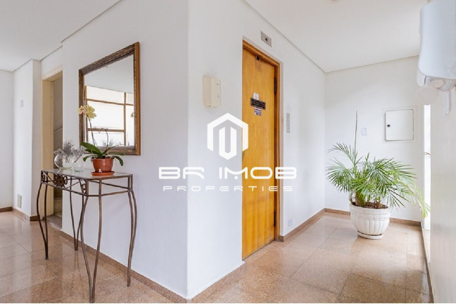 Imagem Imóvel com 3 Quartos à Venda, 130 m² em Higienópolis - São Paulo Imagem Imóvel com 3 Quartos à Venda, 130 m² em Higienópolis - São Paulo