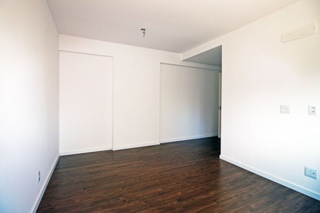 Imagem Apartamento com 3 Quartos à Venda, 110 m² em Petrópolis - Porto Alegre Imagem Apartamento com 3 Quartos à Venda, 110 m² em Petrópolis - Porto Alegre
