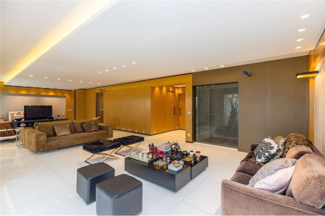 Imagem Apartamento com 4 Quartos à Venda, 335 m² em Moema - São Paulo