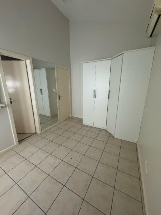 Imagem Casa com 3 Quartos à Venda, 143 m² em Flores - Manaus Imagem Casa com 3 Quartos à Venda, 143 m² em Flores - Manaus