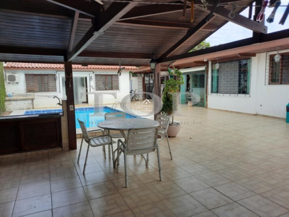 Imagem Casa com 5 Quartos à Venda, 500 m² em Enseada - Guarujá Imagem Casa com 5 Quartos à Venda, 500 m² em Enseada - Guarujá
