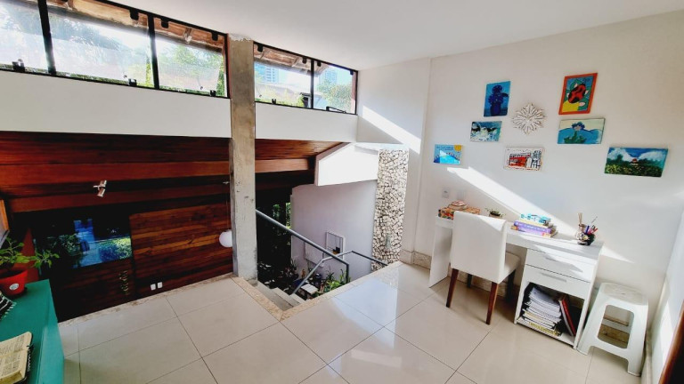 Imagem Casa de Condomínio com 8 Quartos à Venda, 390 m² em Horto Florestal - Salvador