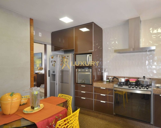 Imagem Imóvel com 4 Quartos à Venda, 440 m² em Serra - Belo Horizonte Imagem Imóvel com 4 Quartos à Venda, 440 m² em Serra - Belo Horizonte
