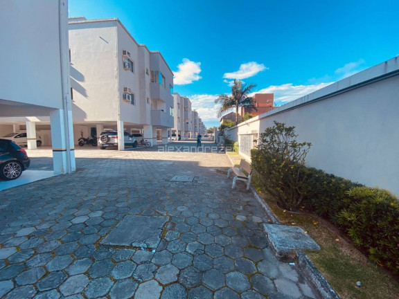 Imagem Apartamento com 3 Quartos à Venda, 90 m² em Bombas - Bombinhas Imagem Apartamento com 3 Quartos à Venda, 90 m² em Bombas - Bombinhas