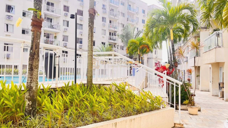 Imagem Apartamento com 2 Quartos à Venda, 54 m² em Taquara - Rio De Janeiro