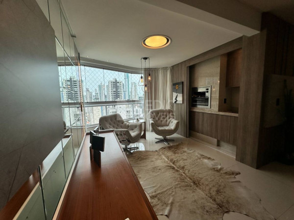 Imagem Apartamento com 4 Quartos à Venda, 137 m² em Centro - Balneário Camboriú Imagem Apartamento com 4 Quartos à Venda, 137 m² em Centro - Balneário Camboriú