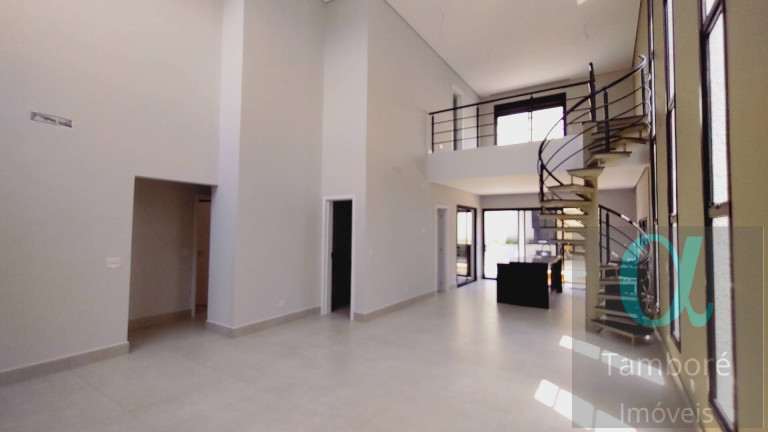 Imagem Casa com 3 Quartos à Venda, 247 m² em Tamboré - Santana De Parnaíba Imagem Casa com 3 Quartos à Venda, 247 m² em Tamboré - Santana De Parnaíba