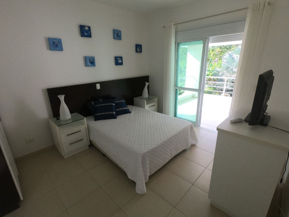 Imagem Casa com 6 Quartos à Venda, 525 m² em Riviera Módulo 4 - Bertioga Imagem Casa com 6 Quartos à Venda, 525 m² em Riviera Módulo 4 - Bertioga