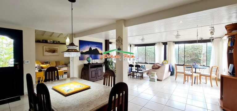 Imagem Casa de Condomínio com 4 Quartos à Venda, 300 m² em Baía Formosa - Búzios Imagem Casa de Condomínio com 4 Quartos à Venda, 300 m² em Baía Formosa - Búzios