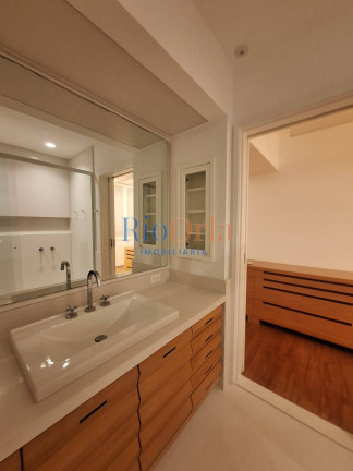 Imagem Apartamento com 3 Quartos à Venda, 240 m² em Leblon - Rio De Janeiro