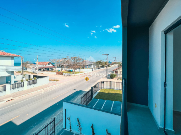 Imagem Sobrado com 3 Quartos à Venda, 85 m² em Salinas - Balneário Barra Do Sul Imagem Sobrado com 3 Quartos à Venda, 85 m² em Salinas - Balneário Barra Do Sul