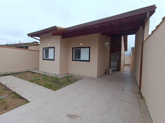 Imagem Casa com 3 Quartos à Venda, 10 m² em Gaivotas - Itanhaem Imagem Casa com 3 Quartos à Venda, 10 m² em Gaivotas - Itanhaem