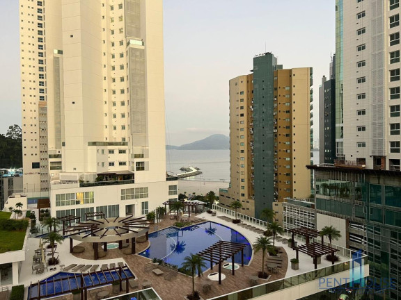 Imagem Apartamento com 3 Quartos à Venda, 130 m² em Pioneiros - Balneário Camboriú Imagem Apartamento com 3 Quartos à Venda, 130 m² em Pioneiros - Balneário Camboriú