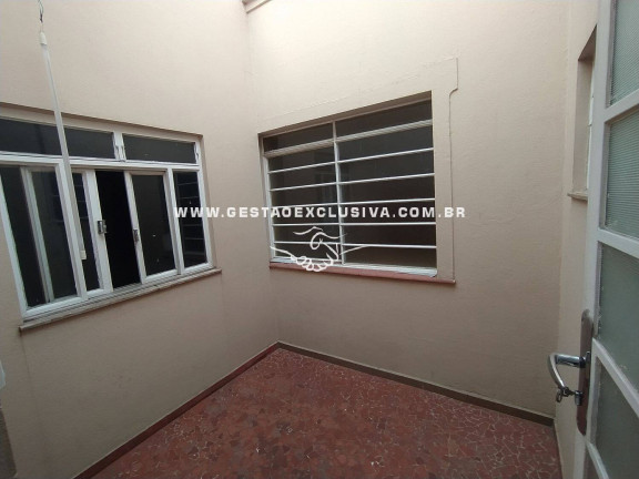 Imagem Sobrado com 4 Quartos à Venda, 258 m² em Centro - Itatiba