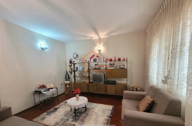 Imagem Casa com 3 Quartos à Venda, 195 m² em Jardim Saúde - Mogi Mirim Imagem Casa com 3 Quartos à Venda, 195 m² em Jardim Saúde - Mogi Mirim