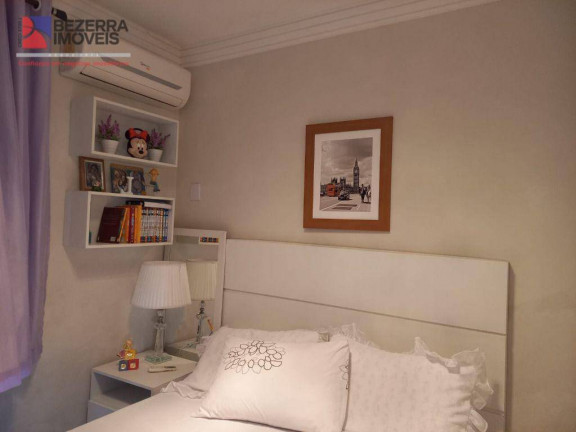 Imagem Casa com 3 Quartos à Venda, 262 m² em Nova Parnamirim - Parnamirim