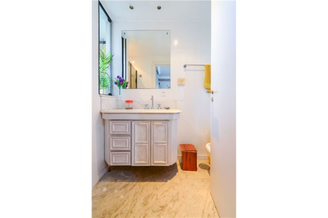 Imagem Apartamento com 4 Quartos à Venda, 266 m² em Vila Suzana - São Paulo Imagem Apartamento com 4 Quartos à Venda, 266 m² em Vila Suzana - São Paulo