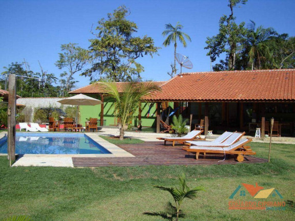 Casa com 8 Quartos à Venda, 305 m² em Praia De Camburí - São Sebastião