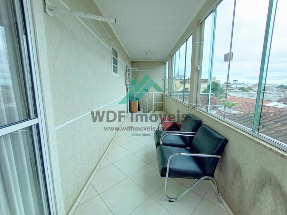 Imagem Casa com 3 Quartos à Venda, 198 m² em Monza - Colombo Imagem Casa com 3 Quartos à Venda, 198 m² em Monza - Colombo