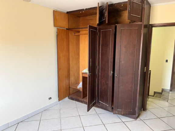 Imagem Casa com 3 Quartos à Venda, 175 m² em Jardim Alzira - São Paulo Imagem Casa com 3 Quartos à Venda, 175 m² em Jardim Alzira - São Paulo