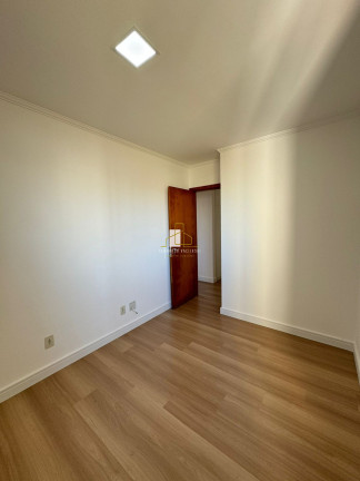Imagem Imóvel com 3 Quartos à Venda, 68 m² em Itapuã - Vila Velha Imagem Imóvel com 3 Quartos à Venda, 68 m² em Itapuã - Vila Velha