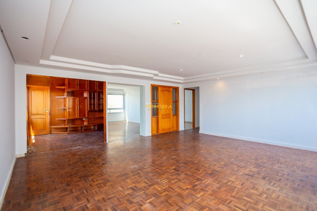 Imagem Apartamento com 3 Quartos à Venda, 210 m² em Cabral - Curitiba
