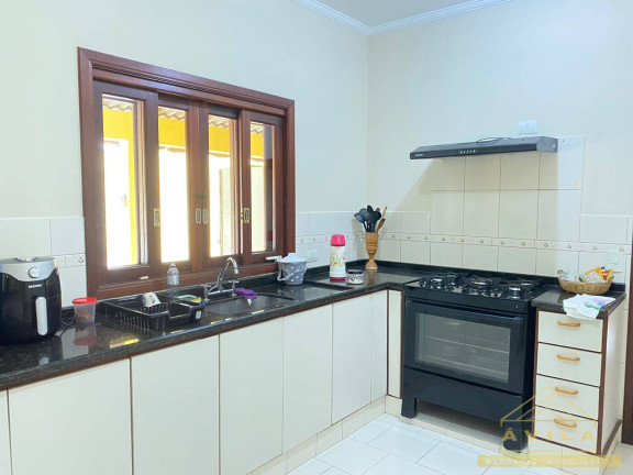 Imagem Casa com 3 Quartos à Venda, em Bertioga Imagem Casa com 3 Quartos à Venda, em Bertioga