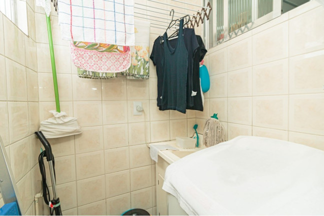 Imagem Apartamento com 1 Quarto à Venda, 43 m² em Jardim Itu - Porto Alegre