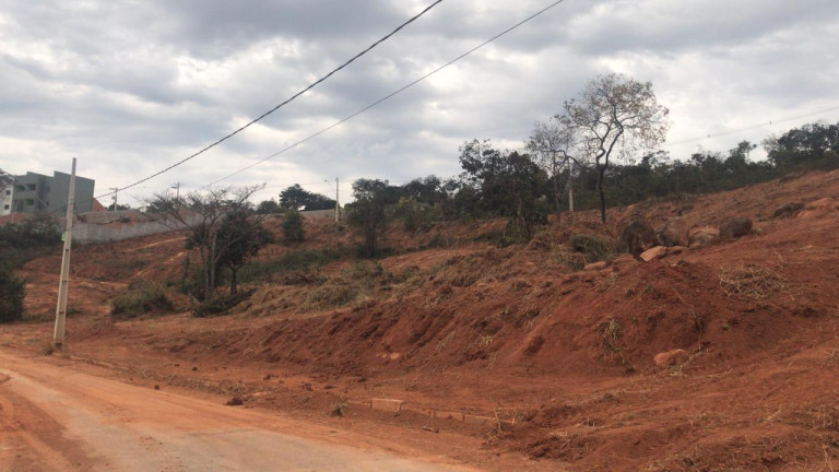 Imagem Terreno à Venda, 360 m² em São Pedro - Esmeraldas