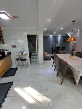 Imagem Sobrado com 3 Quartos à Venda, 216 m² em Quinta Da Paineira - São Paulo