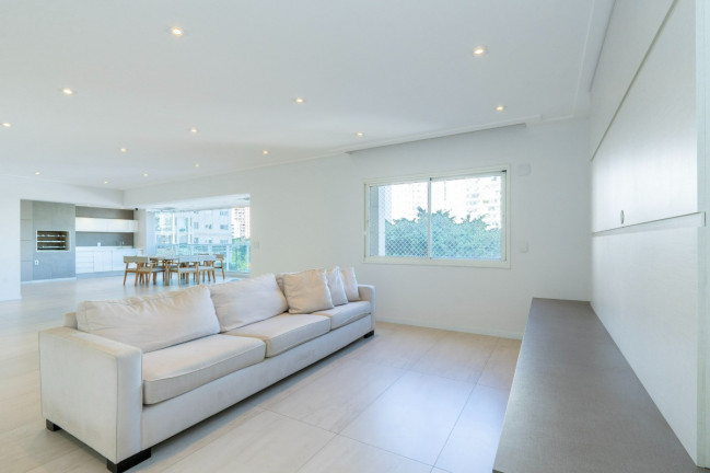 Imagem Apartamento com 3 Quartos à Venda, 235 m² em Vila Nova Conceição - São Paulo