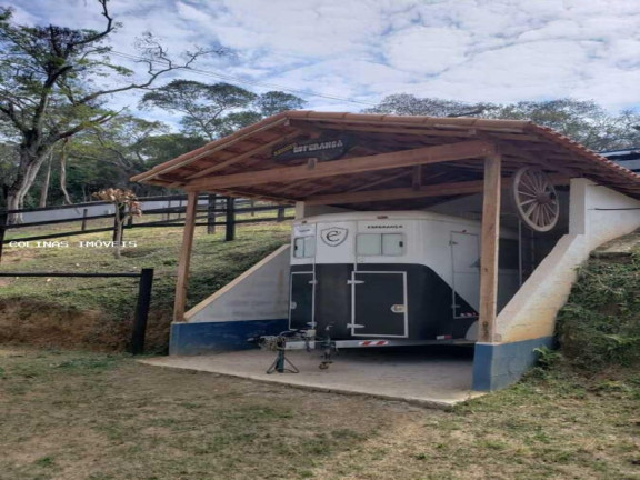 Imagem Imóvel com 3 Quartos à Venda, em Depois Do Centro - Ibiúna Imagem Imóvel com 3 Quartos à Venda, em Depois Do Centro - Ibiúna