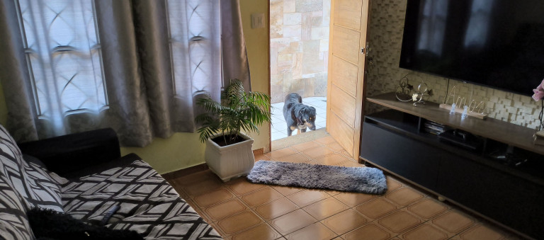 Imagem Casa com 3 Quartos à Venda, 250 m² em Laranjeiras - Caieiras Imagem Casa com 3 Quartos à Venda, 250 m² em Laranjeiras - Caieiras