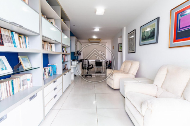 Imagem Cobertura com 4 Quartos à Venda, 190 m² em Leblon - Rio De Janeiro Imagem Cobertura com 4 Quartos à Venda, 190 m² em Leblon - Rio De Janeiro