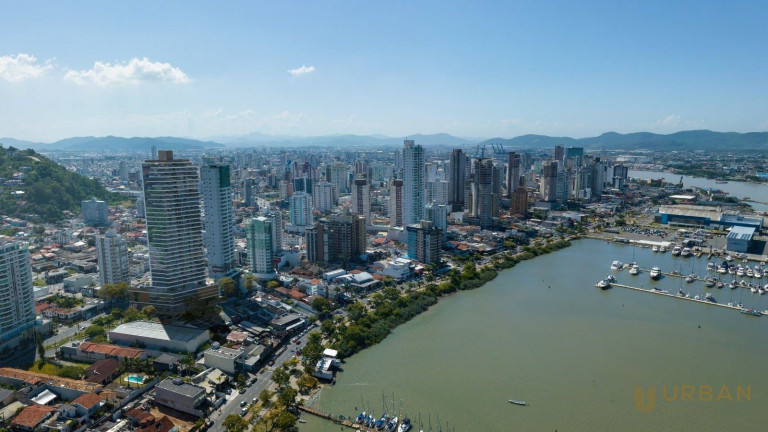 Apartamento com 4 Quartos à Venda, 187 m² em Fazenda - Itajaí