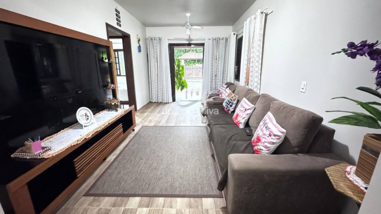 Imagem Casa com 3 Quartos à Venda, 150 m² em Itapema Do Norte - Itapoá Imagem Casa com 3 Quartos à Venda, 150 m² em Itapema Do Norte - Itapoá